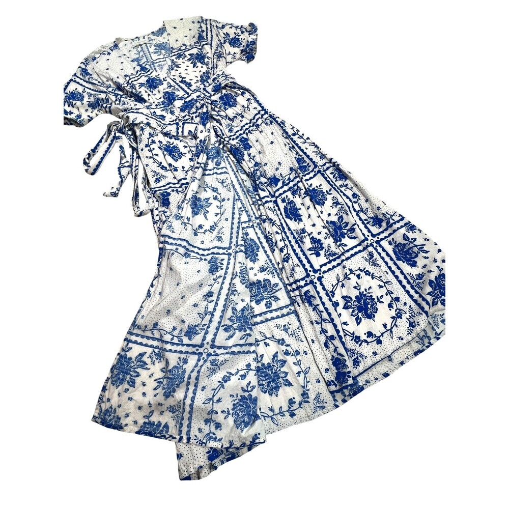 Urban Outfitters Gabrielle Blue Floral Wrap Midi Dress XS Cottagecore - Picture 5 of 10
